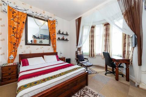 undefined, Shoot Up Hill, London NW2