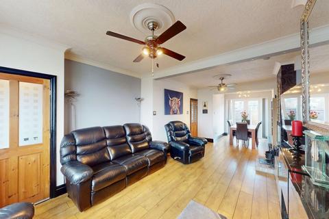3 bedroom semi-detached house for sale, Wyndham Avenue, Bolton, BL3