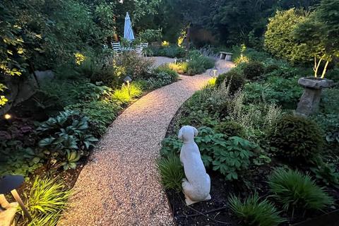 7 Annesley Road, London, SE3 0JX