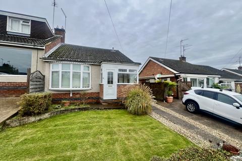 2 bedroom bungalow for sale, Priory Close, Daventry, NN11 4EH