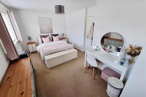 3 bedroom semi-detached house for sale, Treffry Grove, East Taphouse.