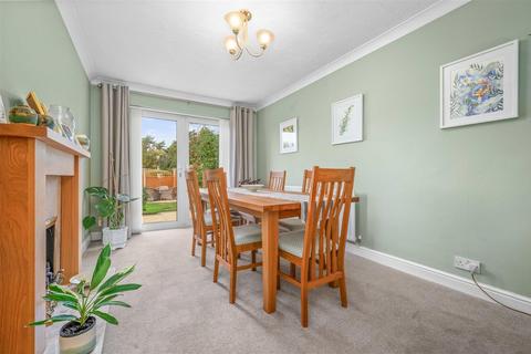 undefined, Pratts Lane, Mappleborough Green B80