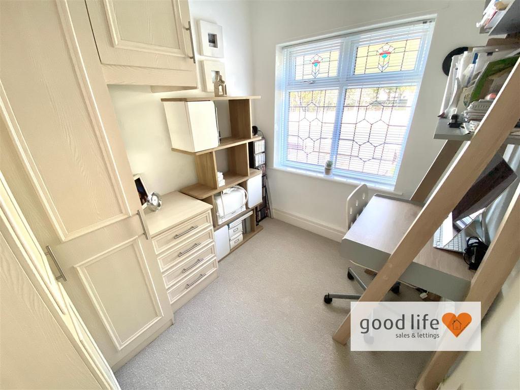 20251025 101033833 i OS11parkside.jpg