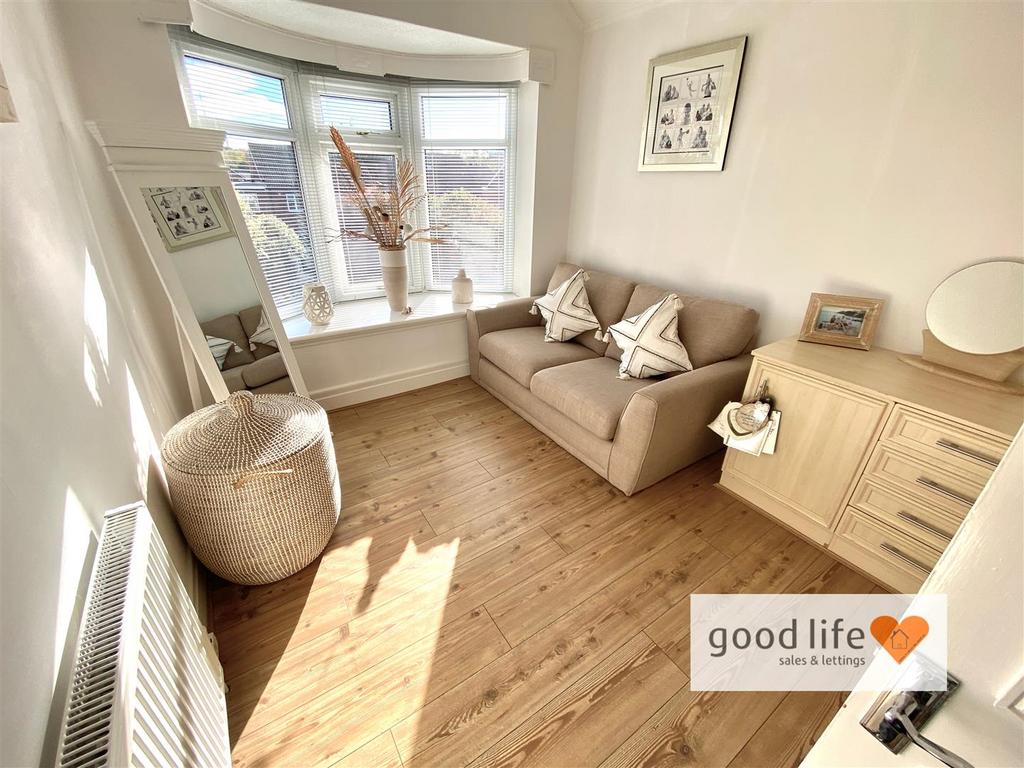 20251025 101052797 i OS11parkside.jpg