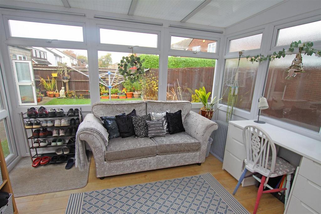 Conservatory b.jpg