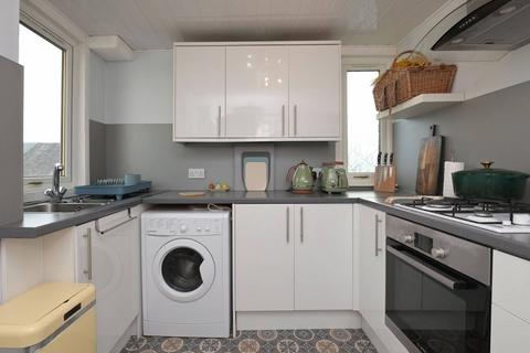 undefined, 31 New Holygate, Broxburn, EH52 5RN