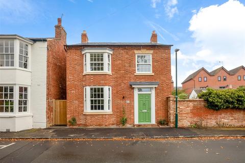 4 bedroom detached house for sale, Church Street, Wellesbourne