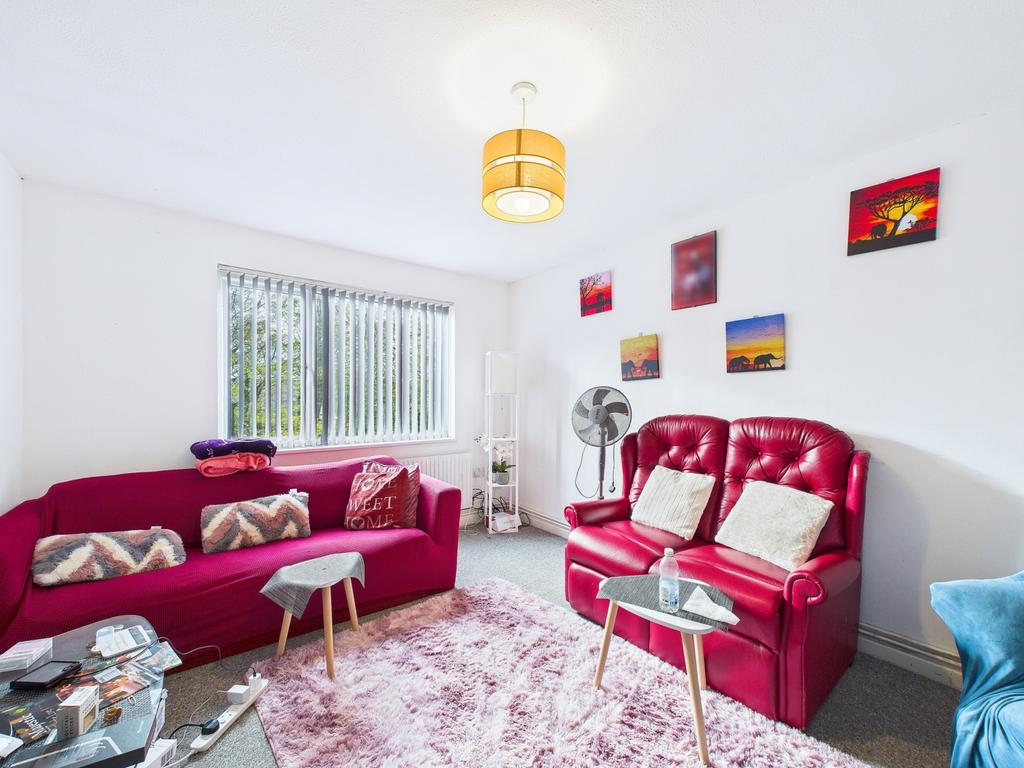 Cam01909 g0 pr0437 still003