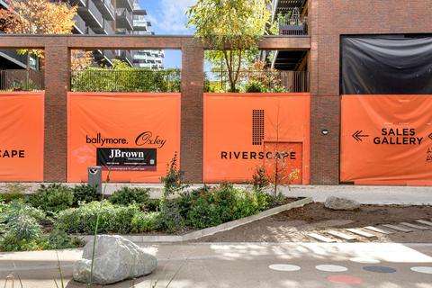 Retail property (high street) to rent, North Woolwich Road London E16 2UA
