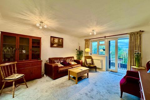1 bedroom retirement property for sale, Furzehill Road, Fairbanks Lodge Furzehill Road, WD6