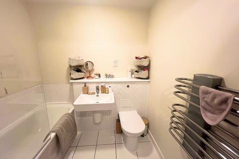1 bedroom flat to rent, The Pulse, 50 Manchester Street, Old Trafford, M16 9GZ