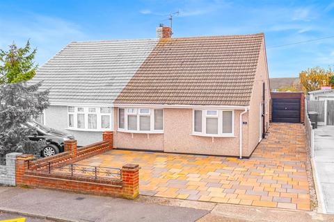 undefined, Torquay Close, Rayleigh SS6
