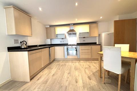2 bedroom flat to rent, Platt House, 5 Elmira Way, Salford Quays, Manchester, M5 3DR