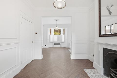 undefined, Fairfield Road, Bow