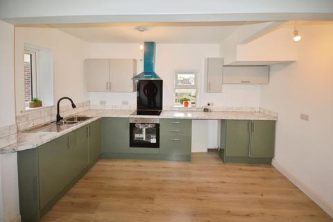 undefined, Fern Avenue, Chesterfield S43