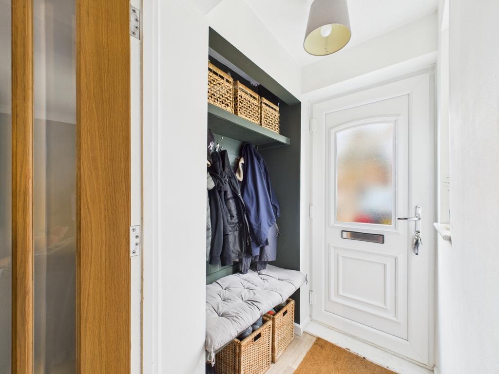 Cam01740 g0 pr0461 still006