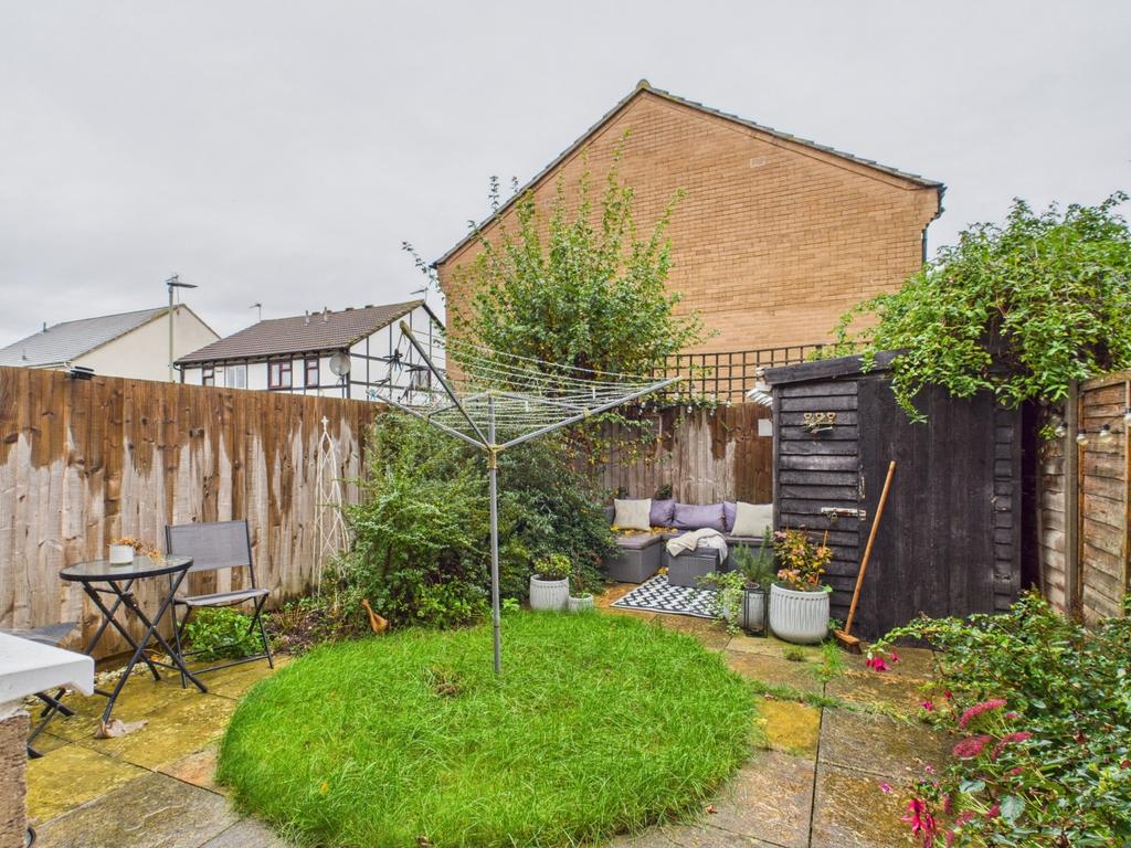 Cam01740 g0 pr0461 still012