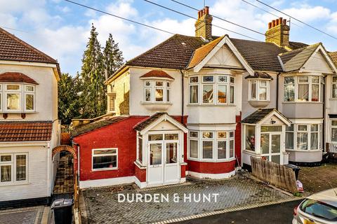 undefined, Hastings Avenue, Barkingside IG6