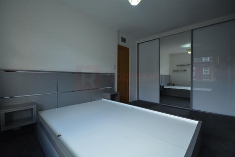 3 bedroom house to rent, Woodsley Road, Leeds LS6