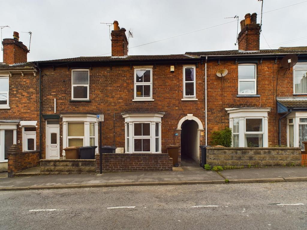 A charming exterior view of a well-maintained p...