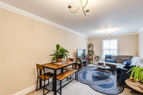 1 bedroom flat for sale, Gratwicke Road, Worthing, West Sussex, BN11