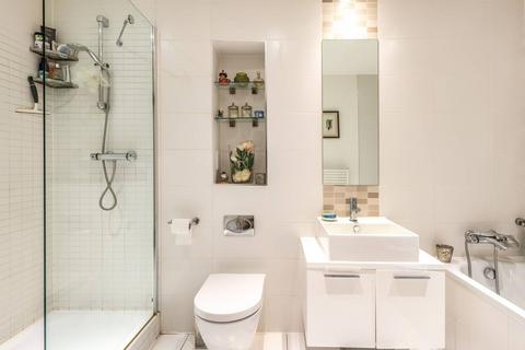 1 bedroom flat for sale, Chalk Farm Road, Chalk Farm, London, NW1
