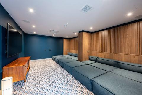 Ten Degrees, Croydon, CR0