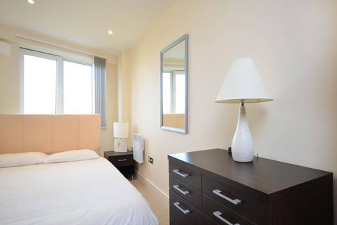 2 bedroom flat to rent, Chiswick High Road, Chiswick, London, W4