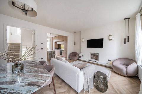 2 bedroom flat for sale, Clifton Road, Little Venice, London, W9