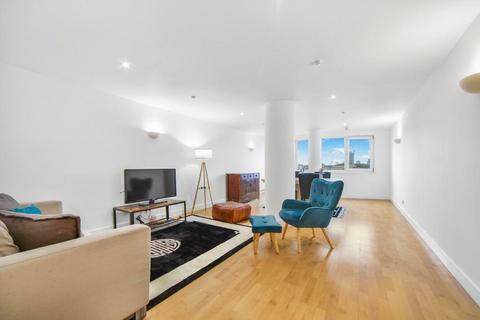 2 bedroom flat to rent, New Atlas Wharf, 3 Arnhem Place, Canary Wharf, London
