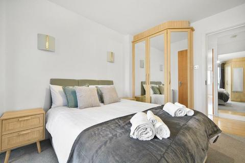 2 bedroom flat to rent, New Atlas Wharf, 3 Arnhem Place, Canary Wharf, London