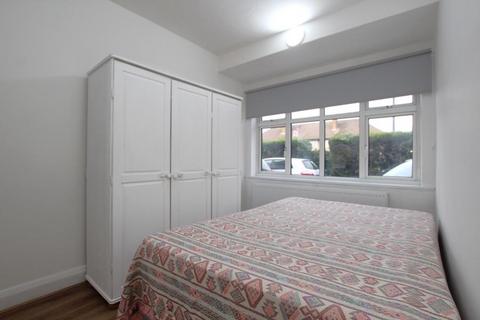 undefined, Kenton Road, Kenton