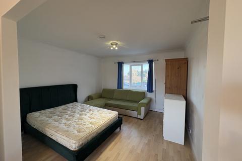 undefined, En-Suite, Milton Road, CB4 3SU