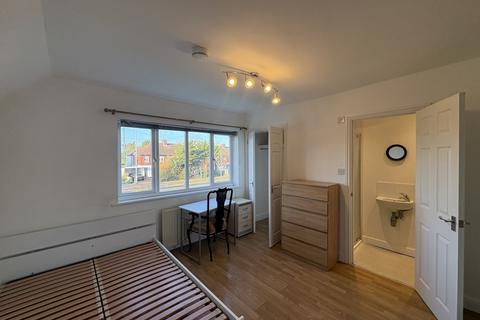 undefined, En-Suite, Milton Road, CB4 3SU