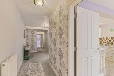 2 bedroom ground floor flat for sale, Christchurch Road, Boscombe