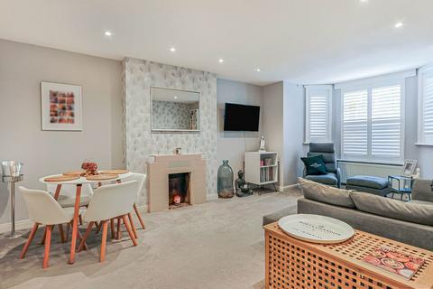 2 bedroom ground floor flat for sale, Christchurch Road, Boscombe
