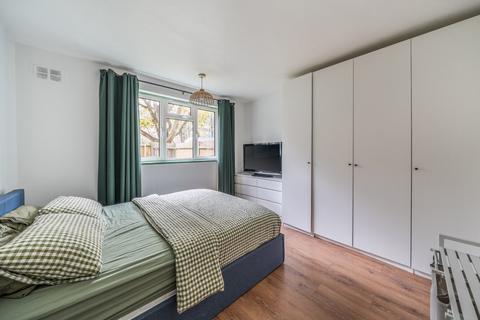 2 bedroom flat for sale, Bethwin Road, London, SE5