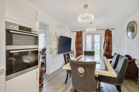 5 bedroom detached house for sale, Mary Ellis Way,  Witney,  OX29
