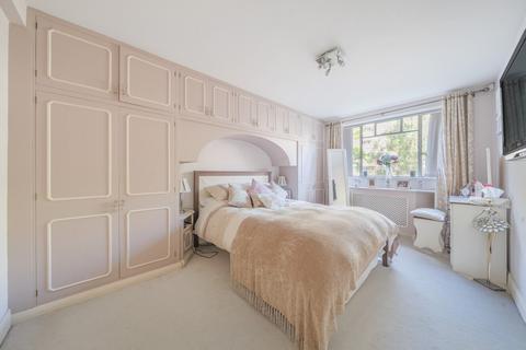 2 bedroom flat for sale, Champion Hill, London, SE5