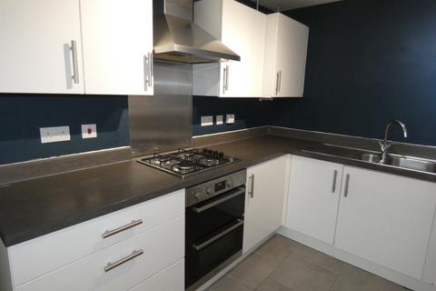 4 bedroom semi-detached house to rent, Duddell Street, Lawley