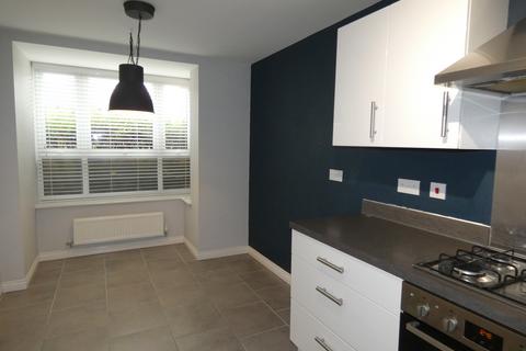 4 bedroom semi-detached house to rent, Duddell Street, Lawley