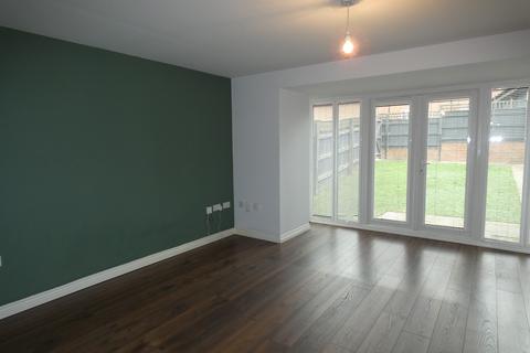 4 bedroom semi-detached house to rent, Duddell Street, Lawley
