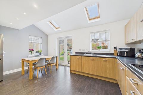 5 bedroom detached house for sale, Cawbeck Road, Dunmow CM6