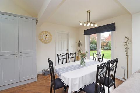 undefined, Whitesfield, East Bergholt