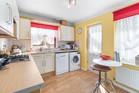 3 bedroom semi-detached bungalow for sale, Chyngton Gardens, Seaford