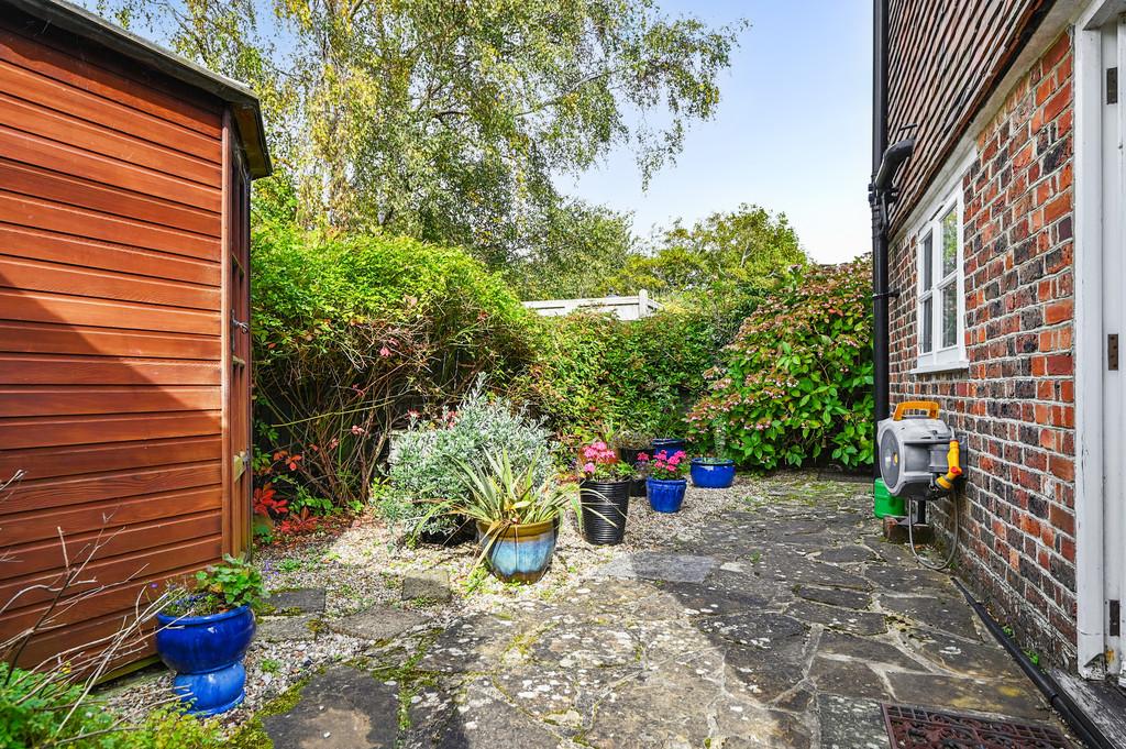 Garden Cottage TN36 (22)