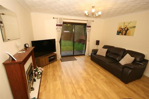 3 bedroom semi-detached house to rent, Williamson Avenue,,Falkirk