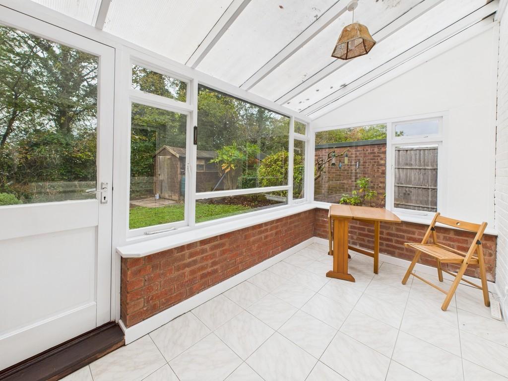 Cam02854 g0 pr0467 still010