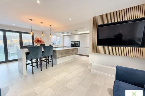 5 bedroom detached house for sale, Woodale Close, Guisborough, North Yorkshire