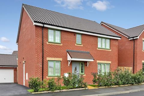 4 bedroom detached house for sale, Saturn Close, Warminster